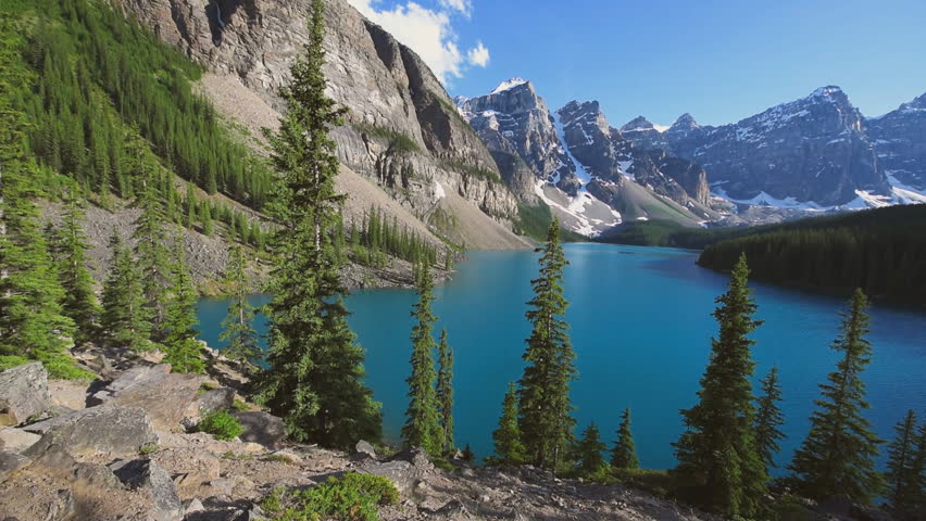 Emerald Lake in the Canadian Rockies landscape image - Free stock photo ... Emerald Lake in the Canadian Rockies landscape image - Free stock photo ...