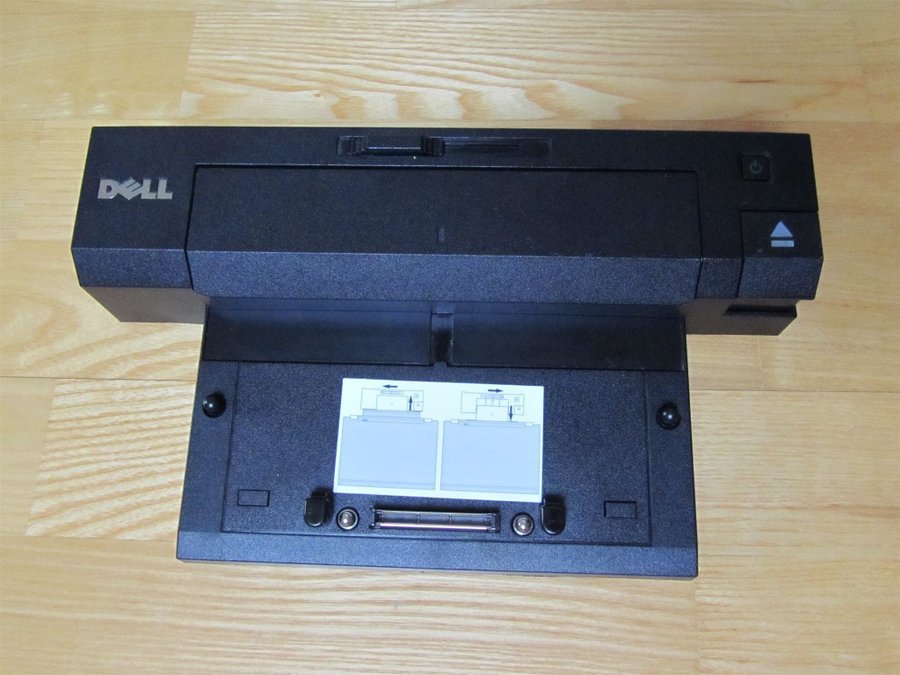 Dell dockning för notebook - Dell E-Port Plus | Köp på Tradera (683569157) Dell dockning för notebook - Dell E-Port Plus | Köp på Tradera (683569157)