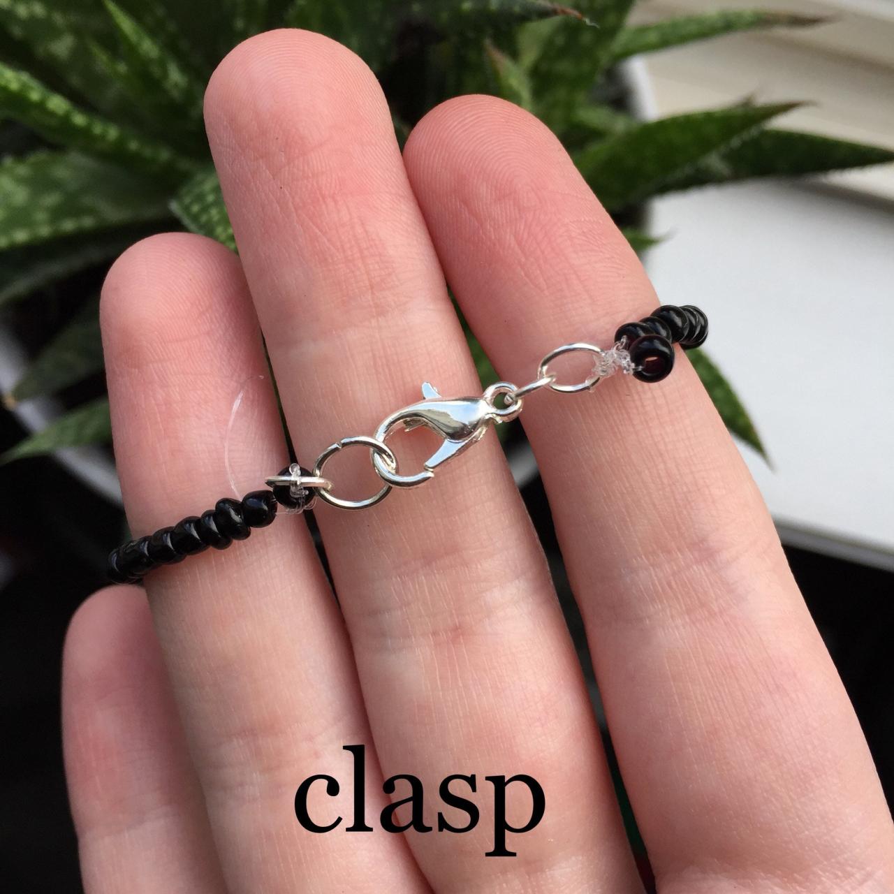 Ariana Grande, Red Carpet Diamond Choker Jewels - FAB FIVE LIFESTYLE Ariana Grande, Red Carpet Diamond Choker Jewels - FAB FIVE LIFESTYLE